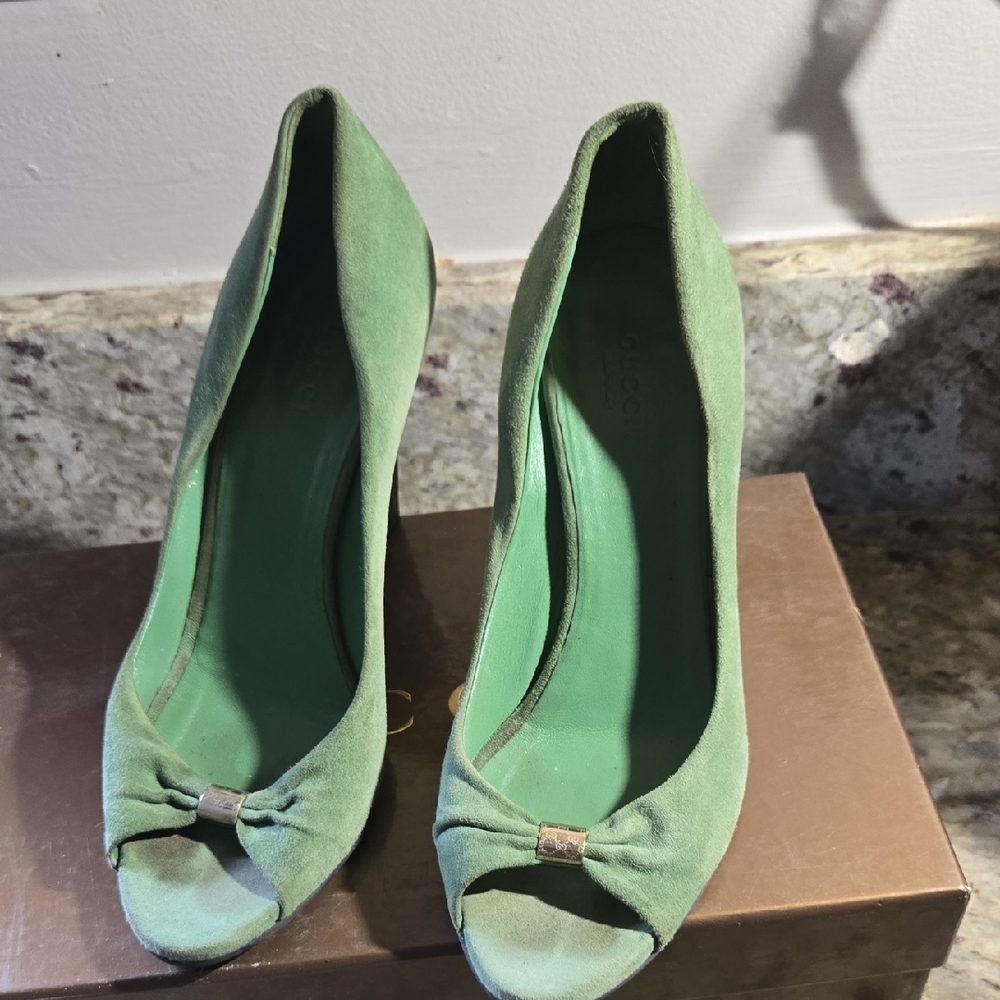 Gucci Green Suede Peep-Toe Heels